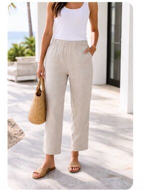 Quince nwt linen khaki  Pants in Light Beige, pockets coastal S